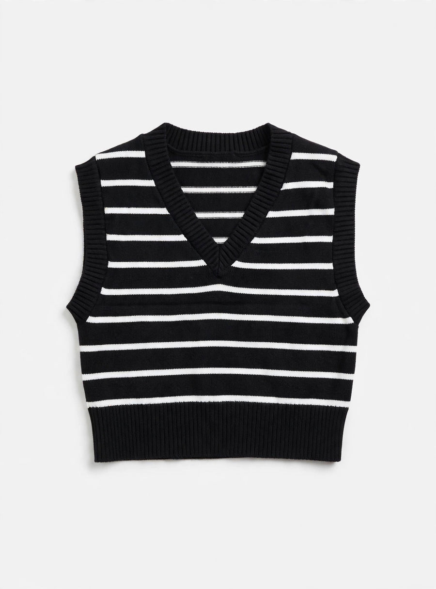 art class Kids Black/White Striped Knit Sweater Vest (Size XL 16)