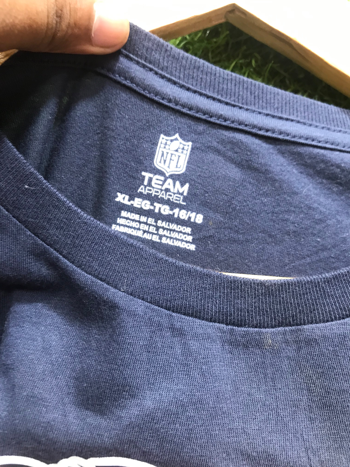 NFL Team Apparel Chicago Bears Graphic T-Shirt – Navy (Youth XL 16/18)