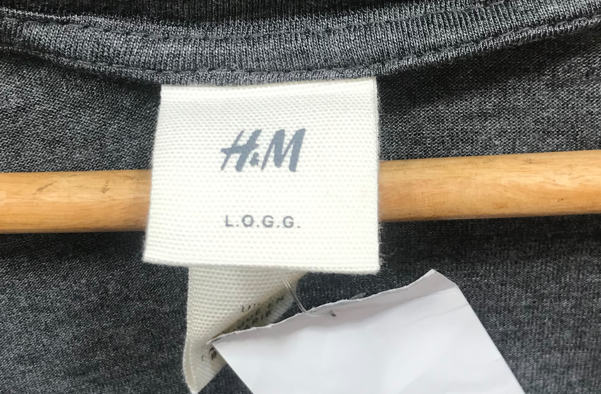 H&M L.O.G.G. Scoop Neck Pocket T-Shirt – Charcoal (Size XS)