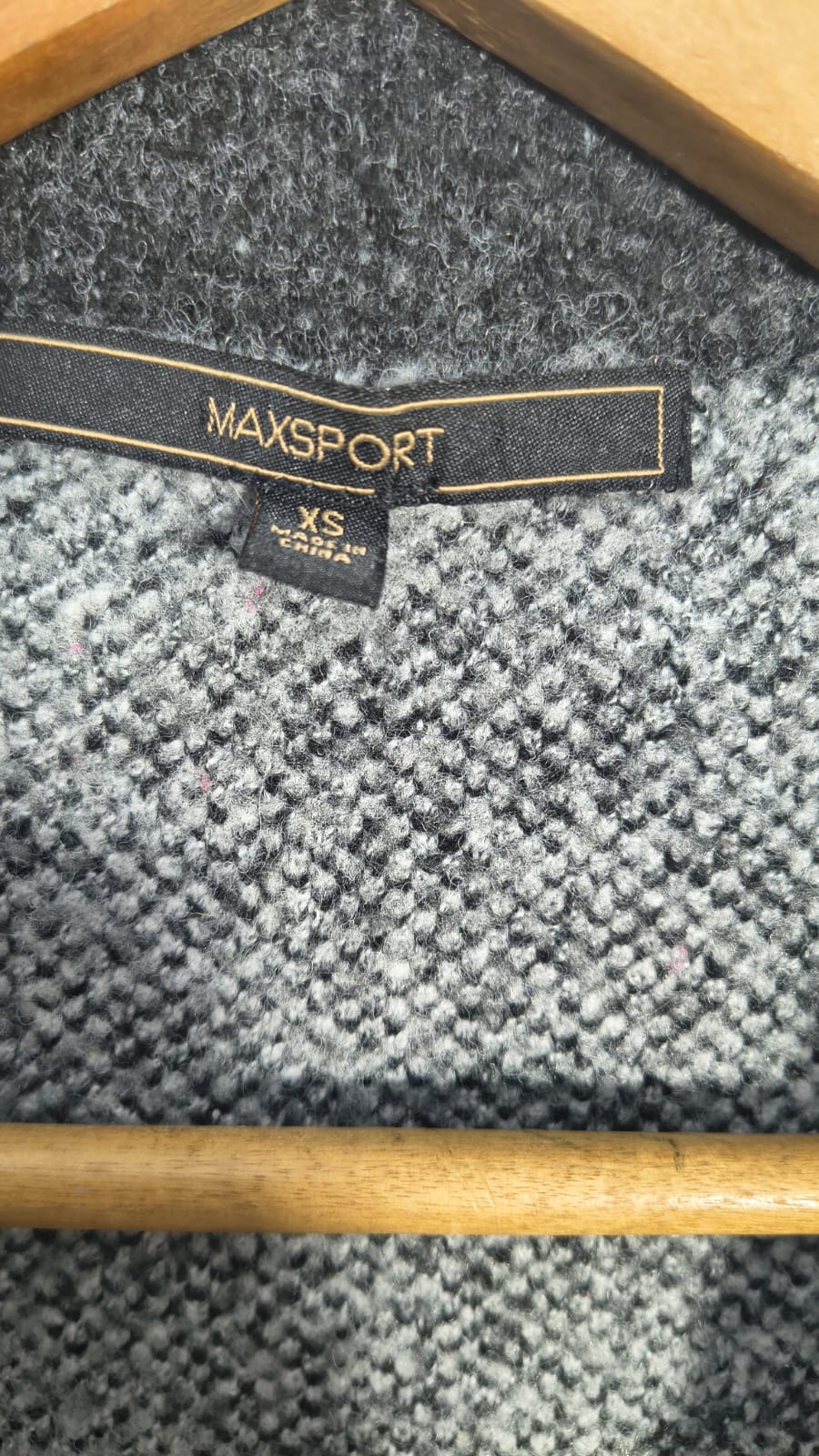 Maxsport Grey Floral Paisley Cardigan with Dark Collar (Size XS)