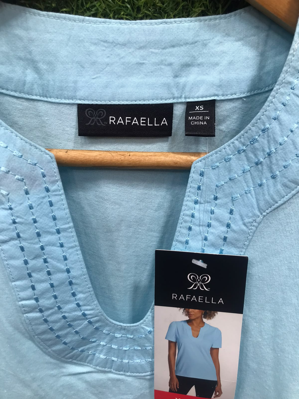 Rafaella Short Sleeve V-Neck Top – Light Blue (Size XS)